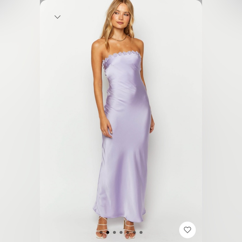 Super cute purple satin Maxi dress, NWT, size 4